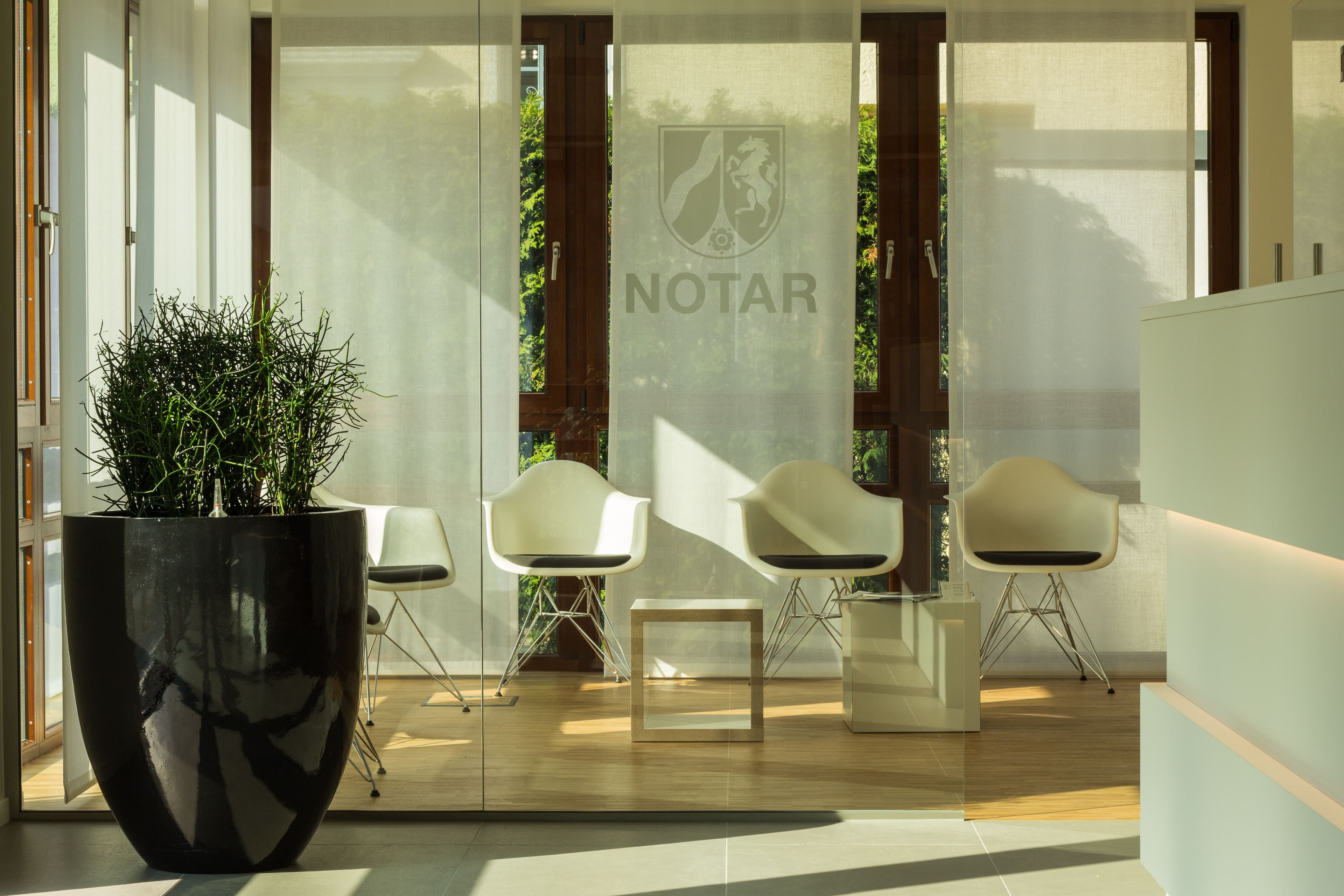 Warteraum des Notariats
